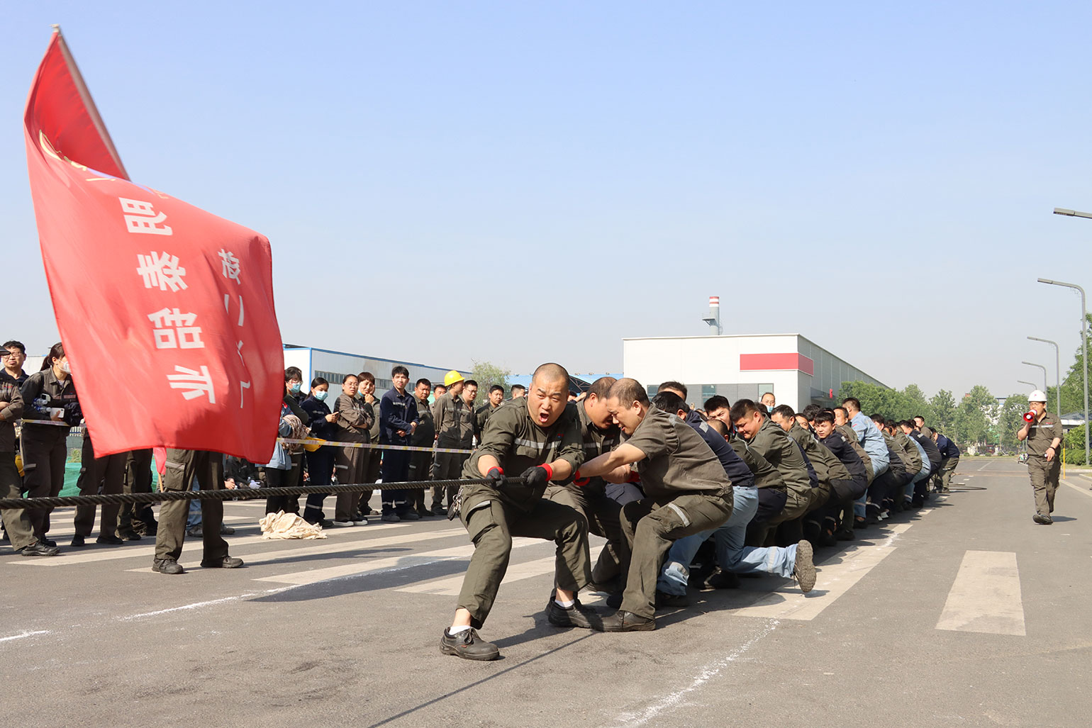 慶五一員工運(yùn)動(dòng)會(huì)：拔河比賽
